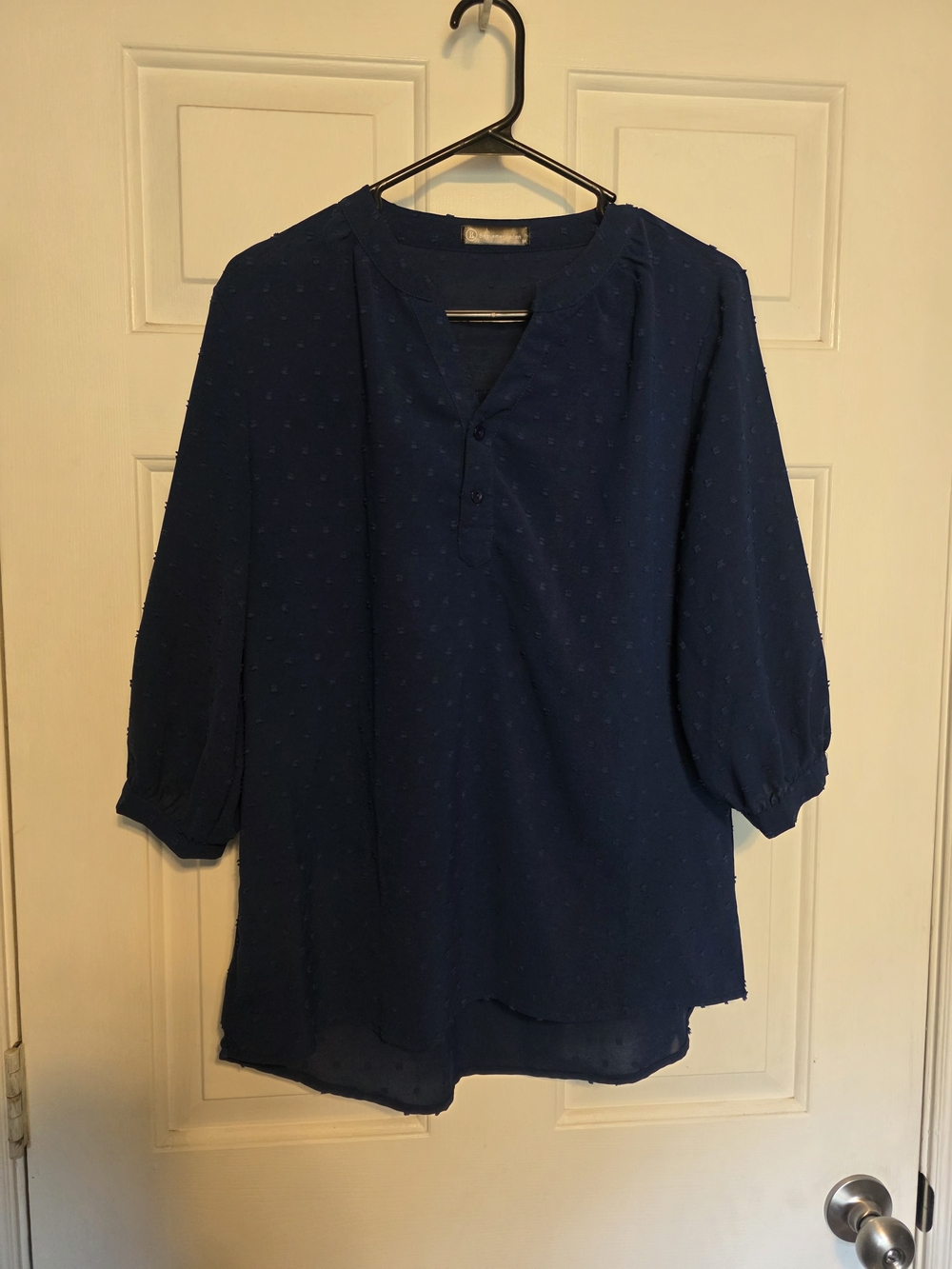Women's Navy Blue Textured Button-Front Blouse